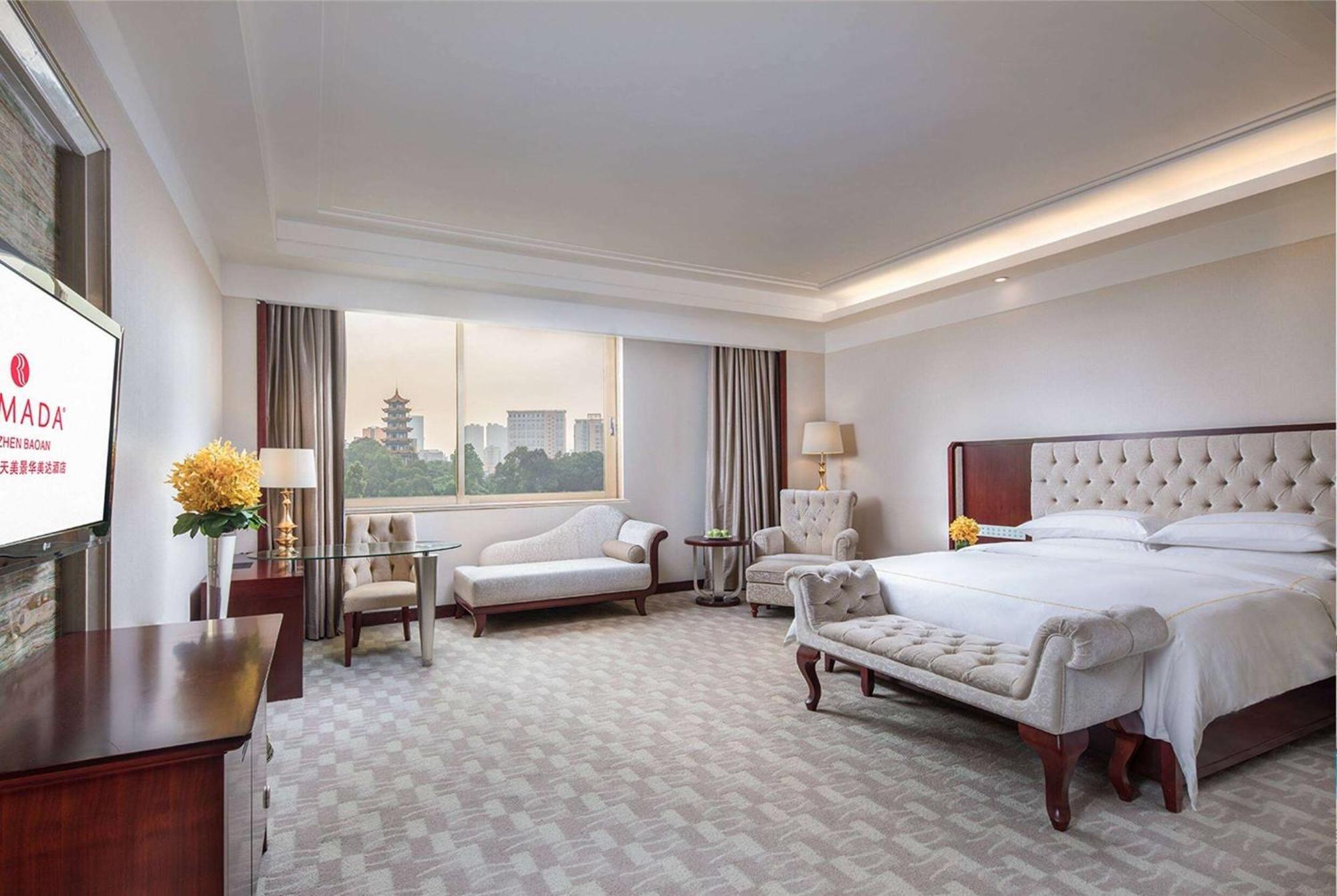 Ramada Shenzhen Baoan Hotell Exteriör bild
